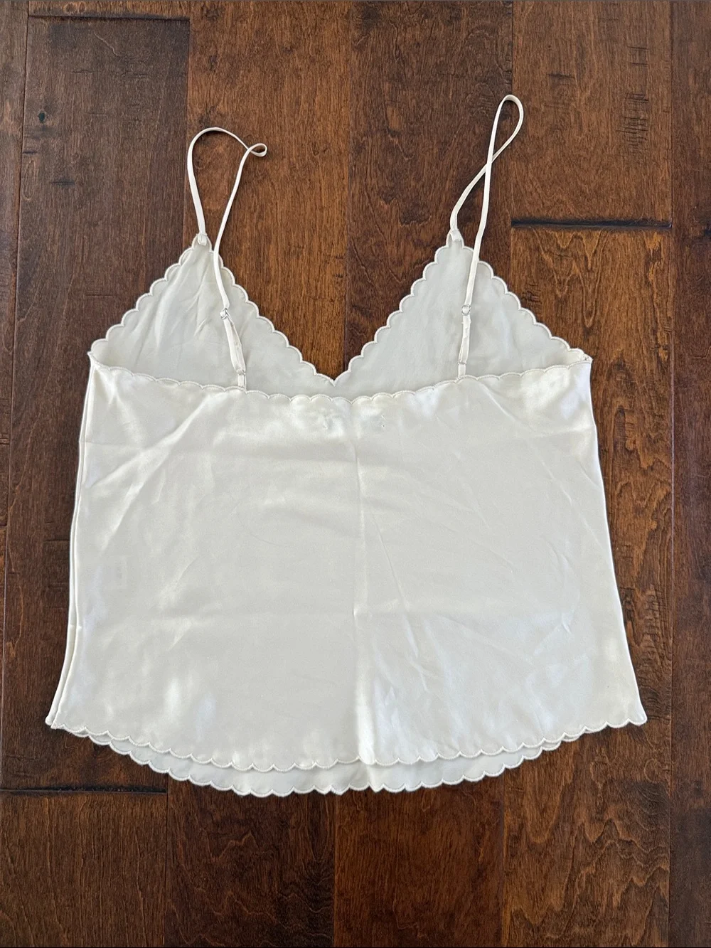 Buck Mason Silk Cami Women Ivory Scalloped V-Neck Spaghetti Strap Tank Top - Picture 2 of 4